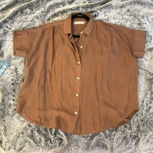 Everlane Short Sleeve Button Down